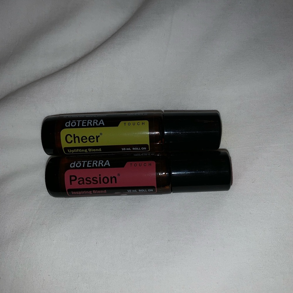 Doterra cheer & passion roll on’s